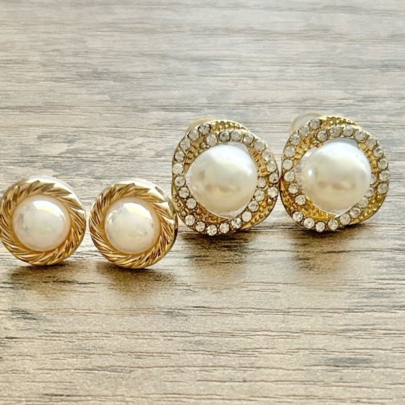 Vintage Pearl & Gold Tone Clip-On Earrings Bundle (2) - Picture 5 of 5